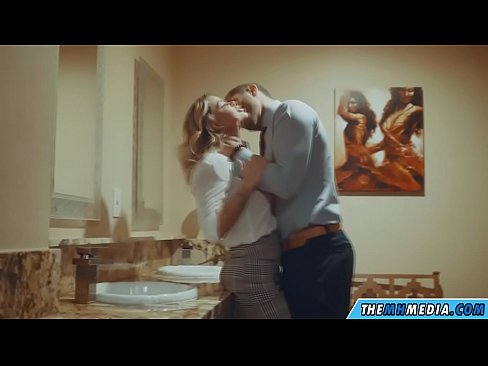 ❤️ Kai krūtininga blondinė vilioja tave viešajame tualete ❤️ Anal porno prie lt.mailkassa.ru ❌